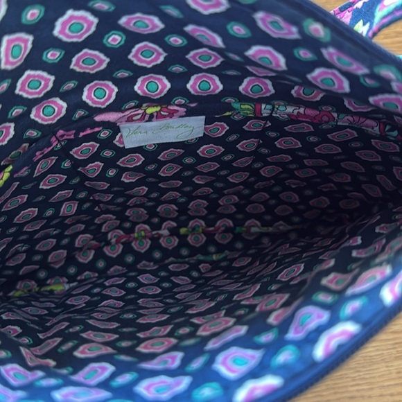 Vera Bradley Bag - Picture 5 of 5